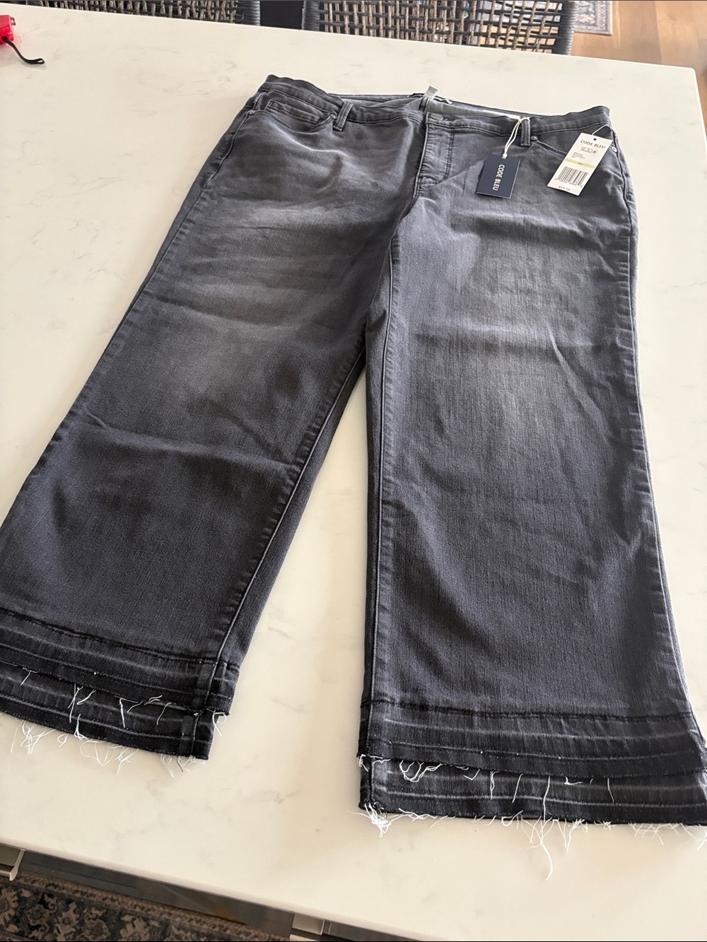 Code Bleu High Rise Straight Ankle Celeste Wash 18W NWT
